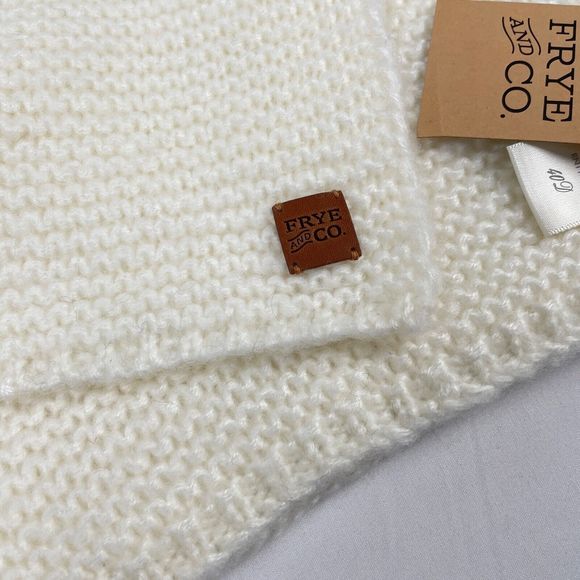 Frye & Co. Scarf Wrap Fringed Ivory Acrylic Winter Accessory NWT Womens - Picture 5 of 6